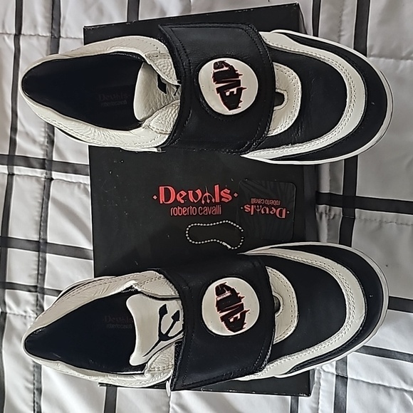 NIB Vintage Roberto Cavalli Devil Made in Italy Sneaker Leather - Size 37 (US 6) - Picture 1 of 10